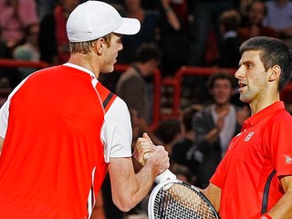 Djokovič ako istá svetová jednotka senzačne prehral