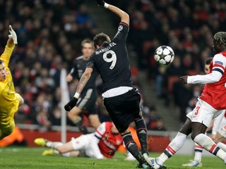 Bayern nemal zľutovania s Arsenalom, Porto zdolalo Málagu