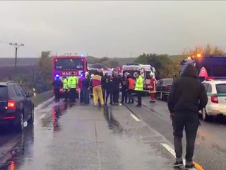 Čierne pásky na hokeji. Zápasy začnú minútou ticha
