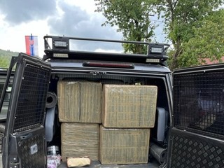 Polícia zadržala 500 kartónov cigariet. Ich hodnota prevyšovala 16 600 eur