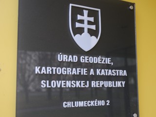 Ani pol roka po útoku na kataster nevieme, o aký útok vlastne išlo