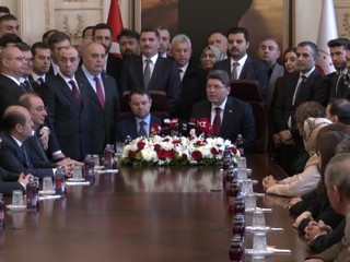 Turecký minister školstva podal žalobu na autorov petície na obranu sekularizmu