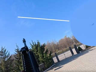 VIDEO: Ukrajinský vojenský hovorca zostrelil dron. Zachránil životy novinárom