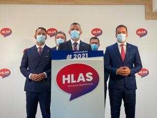 Imrecze hovorí o úplatku pre Pellegriniho. Bývalý premiér označil tieto slová za klamstvo