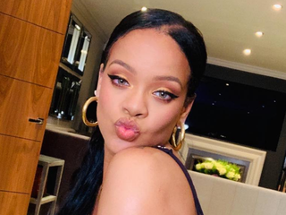 Rihanna praje šťastný nový rok v sexi spodnej bielizni