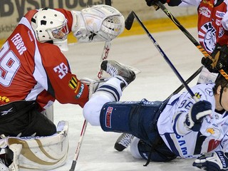 Na hustom sa predlžovalo