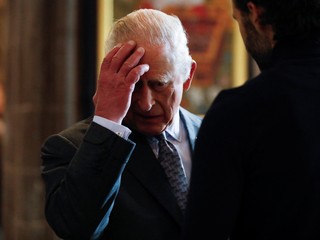 Kráľ Karol III. rozhodol. Odobratie titulu princa a vysťahovanie z kráľovského sídla