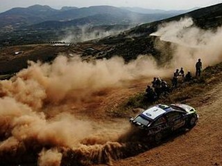 Na Rely Fínska vedie Hirvonen pred Loebom, Räikkönen 17.