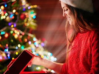 Oslavujú narodeniny, meniny a Vianoce v ten istý deň