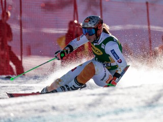 Vlhová vo Francúzsku: V obrovskom slalome skončila piata, vyhrala Švédka Hectorová