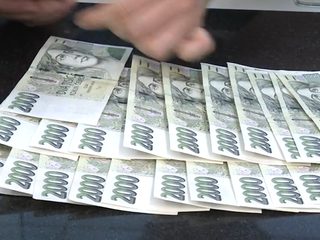 Česká ekonomika hlási najlepší rast za roky, Slovensko za susedmi čoraz viac zaostáva