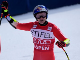 Odermatt zvíťazil v Aspene a zaistil si malý glóbus za super-G