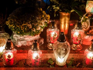 Sviatok všetkých svätých: Aká je jeho história a ako ho prežívajú Slováci?