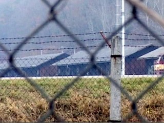 Vybuchol muničný sklad. Evakuovali 24 000 ľudí