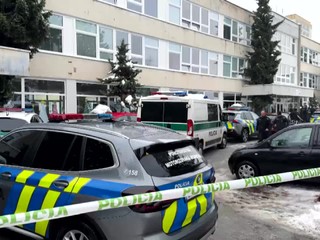 Ďalšia mailová hrozba. Anonym nahlásil, že v škole vybuchne bomba