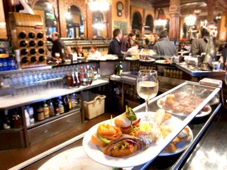 V Európe otvorili ďalšiu nudistickú reštauráciu