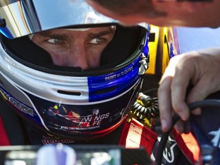 Tom Cruise si vyskúšal monopost Red Bull