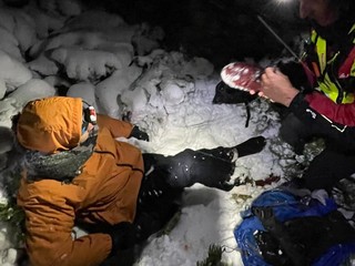 Horskí záchranári pomáhali zahraničnému turistovi. Austrálčan uviazol v Štôlskej doline