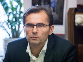 Ľubomír Galko: Keď minister Gajdoš učí Vydru plávať