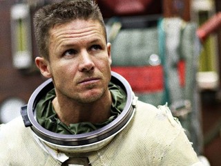 Skočí si z 36-kilometrovej výšky!