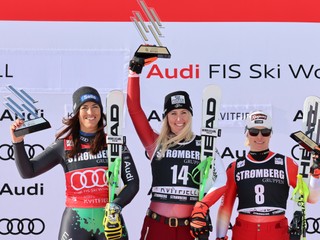 Hütterová po triumfe v super-G v Kvitfjelli žiarila
