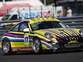 Konôpka s dvojicou Talianov pred 12-hodinovkou na Hungaroringu