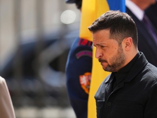 Do Česka priletel ukrajinský prezident Volodymyr Zelenský