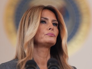 Melania Trumpová poprela, že by niekedy mala väzby na Epsteina
