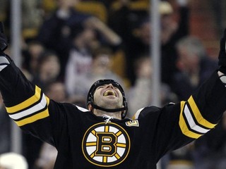 Gáborík, Chára a Jurčina trafili, pre Rangers 2500. výhra