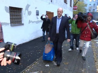 Výsluchy v Leopoldove. Dvaja odsúdení sa vyjadrujú k Pavlovi Ruskovi