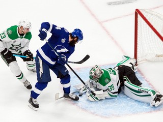 Tampa vyrovnala finálovú sériu týmito gólmi