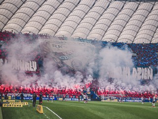 Osemnásť Slovákov, premiérový šampión a doma nezdolaná Legia