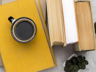 Veľké knihy nestarnú: Prečo klasika prežila stáročia a stále ju čítame?