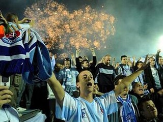 V okolí štadióna Slovana dnes plati zákaz predaja alkoholu