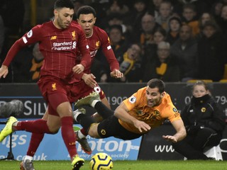 Liverpool valcuje ďalej, prepisuje historické štatistiky