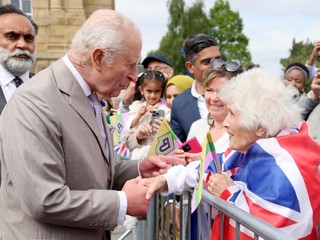 Nové informácie o stave kráľa Karola III.. Stále nemá vyhraté