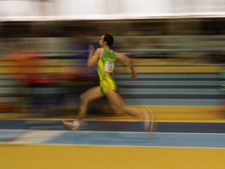 Výborný Veszelka piaty v kvalifikácii trojskoku na MS "17"