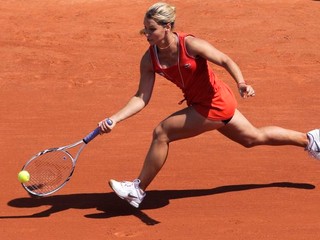 Cibulková preskočila v Buloňskom lesíku aj druhú prekážku