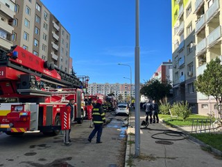 Desivý pondelok v Nových Zámkoch. Pri požiari zahynul len 18-ročný chlapec