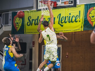 Šestnásť mužstiev sa pobije o basketbalový Federálny pohár