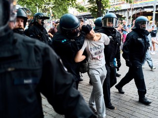 Na propalestínskom zhromaždení v Berlíne zadržali 57 ľudí. Kričali antisemitské heslá