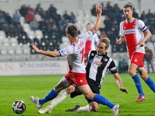 Highlight: Prvoaprílový futbal na kopaniciach bez gólov, ale s vtipom