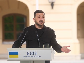 Zelenskyj je pripravený osobne sa stretnúť s Putinom v Turecku