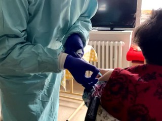 Ako 105 ročná prekonala koronavírus. Medzi jej tipmi pre dlhý život je aj jeden originálny na každé ráno