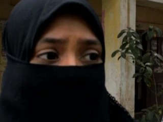 Študentku upálili zaživa, odmietla odvolať obvinenie riaditeľa z obťažovania