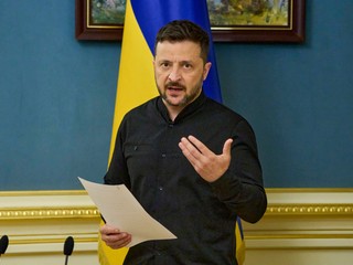 1190. deň na Ukrajine: Rusko zhromažďuje 50 000 vojakov pri Sumskej oblasti, tvrdí Zelenskyj