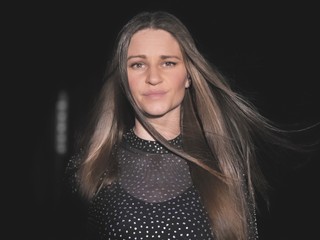 Zabudnite na klasické vianočné symboly: Dominika Titková prichádza s vlastnou verziou Vianoc!