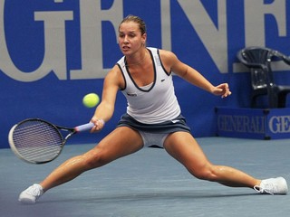 V Mexiku súboj Sloveniek o finále