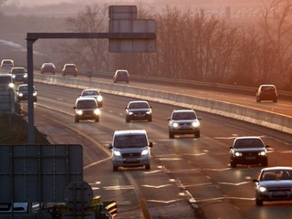 Rýchlejšie na slovenských diaľniciach. Ministerstvo dopravy zvažuje zvýšenie rýchlosti