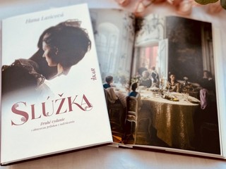 Táto knižná novinka vás zaujme: Hana Lasicová a jej Slúžka v novom vydaní k filmu